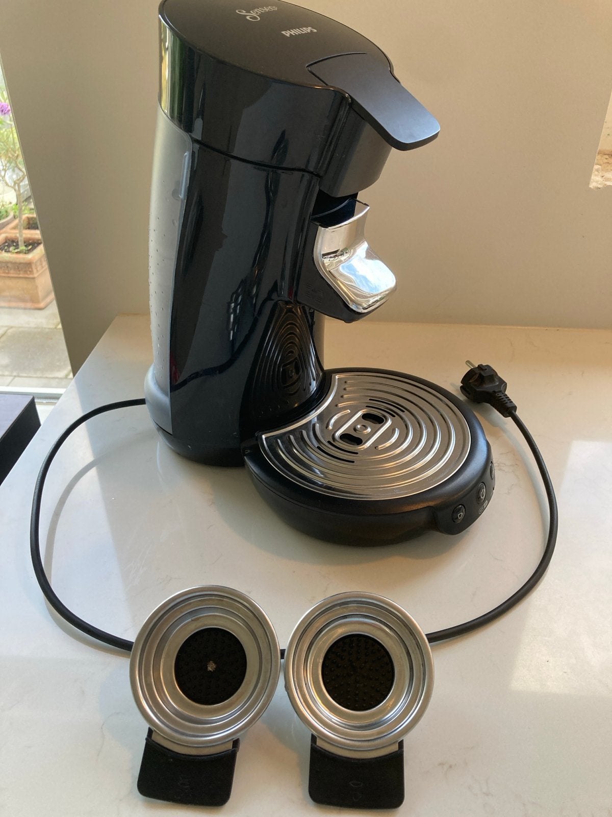 Philips Senseo koffiezetapparaat - Zwart, incl. padhouders, Koffiepads en cups, Gebruikt, Koffiemachine, Ophalen of Verzenden
