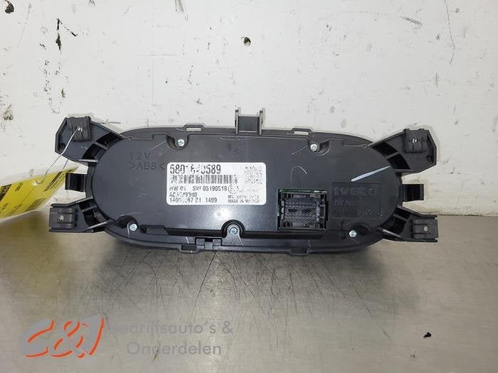 Airco bedieningspaneel van een Iveco New Daily, Gebruikt, -, Overige automerken, -