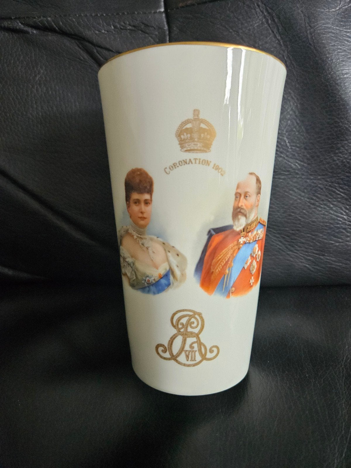 Royal Doulton Beker: Kroning Edward VII & Alexandra - 1902, Ophalen of Verzenden