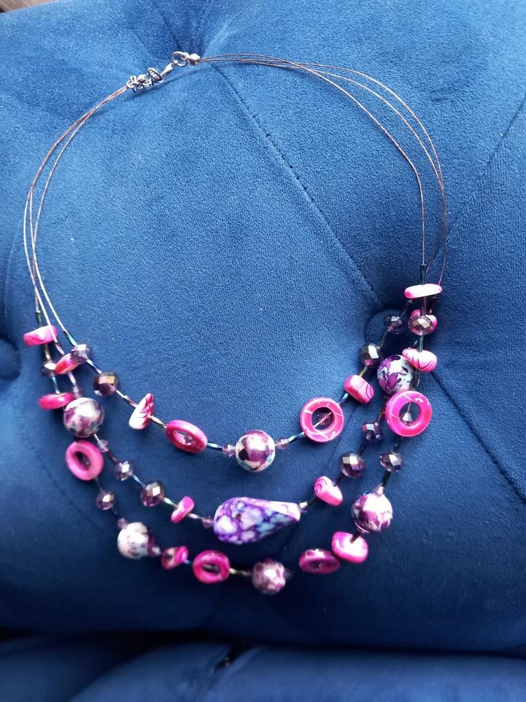 Mooie ketting, roze paars, Ophalen of Verzenden, Zo goed als nieuw, Paars, Overige materialen