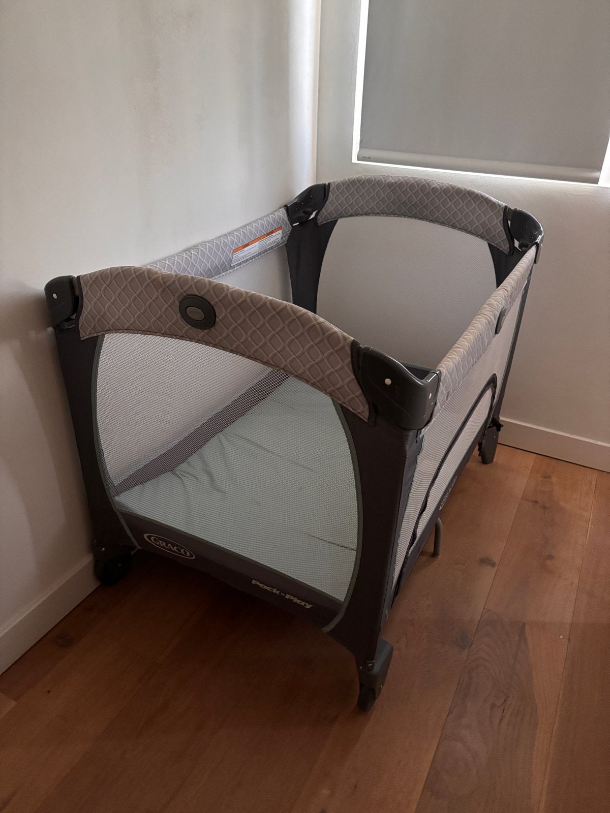 Graco Pack 'n Play Reiswieg/Box met Wieltjes, Ophalen of Verzenden, Gebruikt, Rechthoekig, Wieltjes