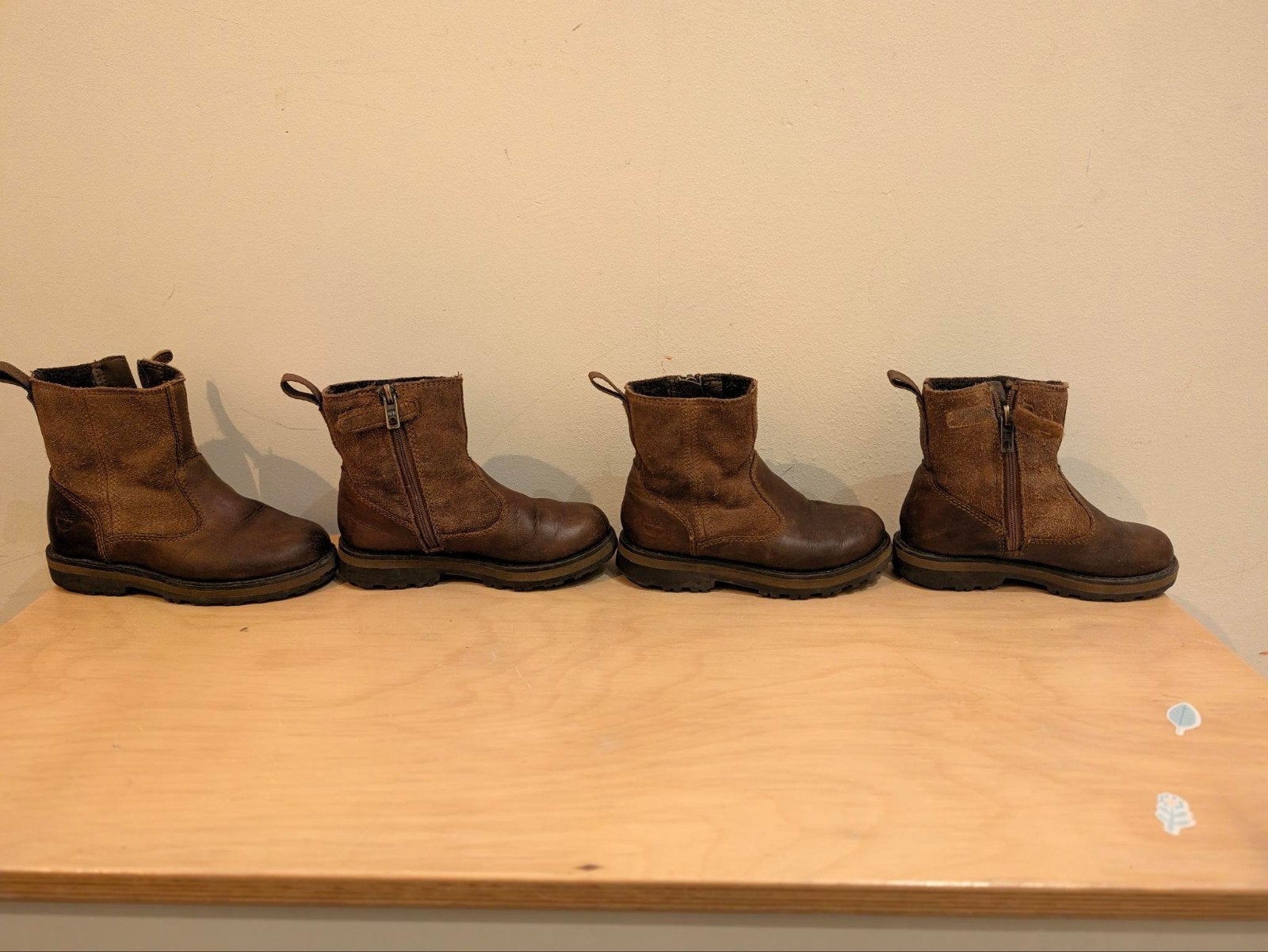 Timberland kinderlaarzen maat 27 (twee paar), Kinderen en Baby's, Gebruikt, Timberland, Jongen of Meisje, Ophalen of Verzenden