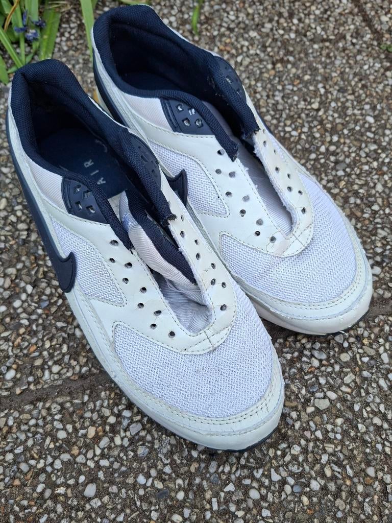 Nikecair max classic, Wit, Nike, Ophalen of Verzenden, Sneakers of Gympen