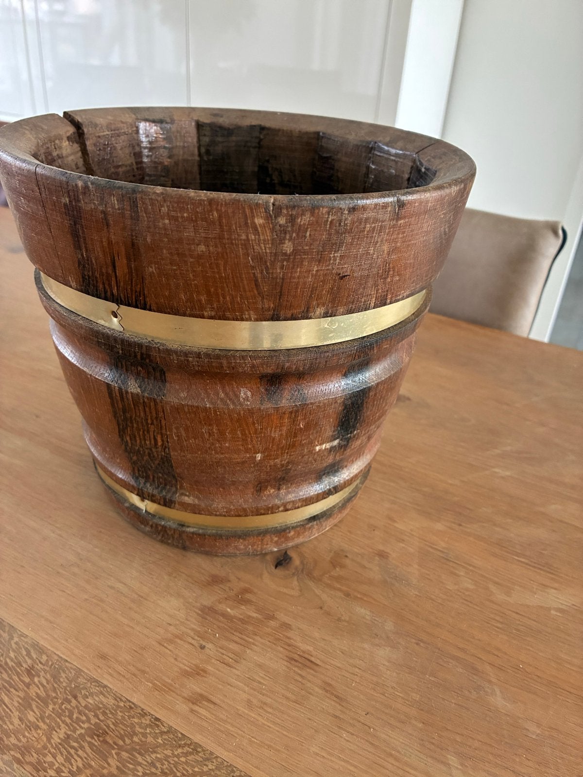 Antieke houten emmer met messing banden, Ophalen of Verzenden