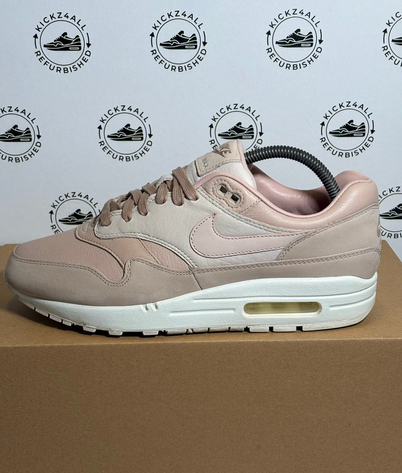 Nike Air Max 1 ‘Pinnacle Sand’ Maat 41, Kleding | Heren, Schoenen, Overige kleuren, Ophalen of Verzenden, Nike, Nike