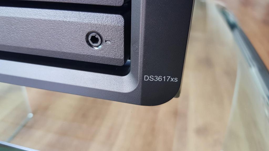 Synology DS3617xs 12-bay NAS + 60TB opslag (5 x Ironwolf), Computers en Software, NAS, Zo goed als nieuw, Ophalen