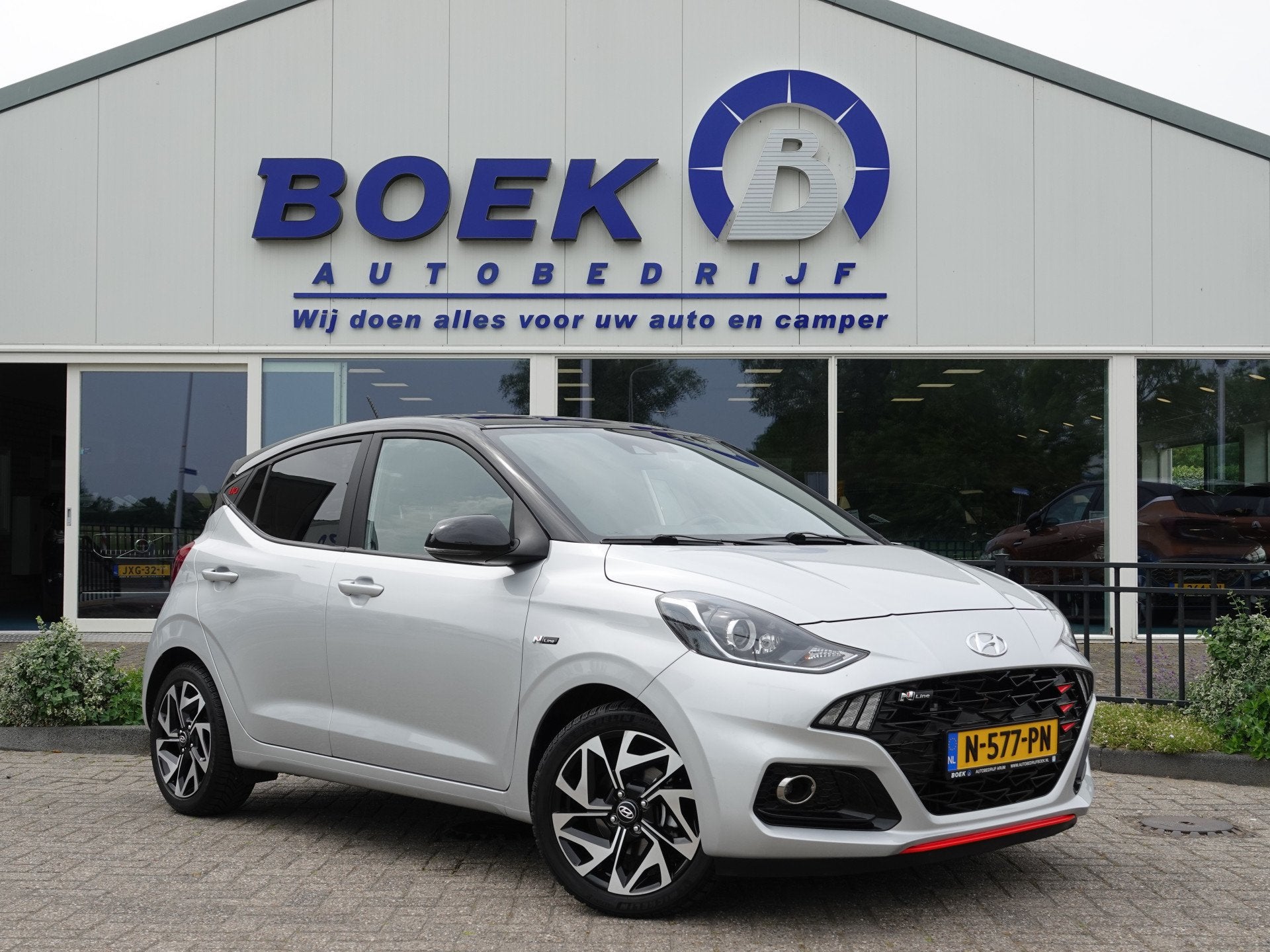 Hyundai i10 1.0 T-GDI N Line 100PK 5-zits TWO-TONE | NAVI |, Auto's, Euro 6, Origineel Nederlands, Bedrijf, Handgeschakeld