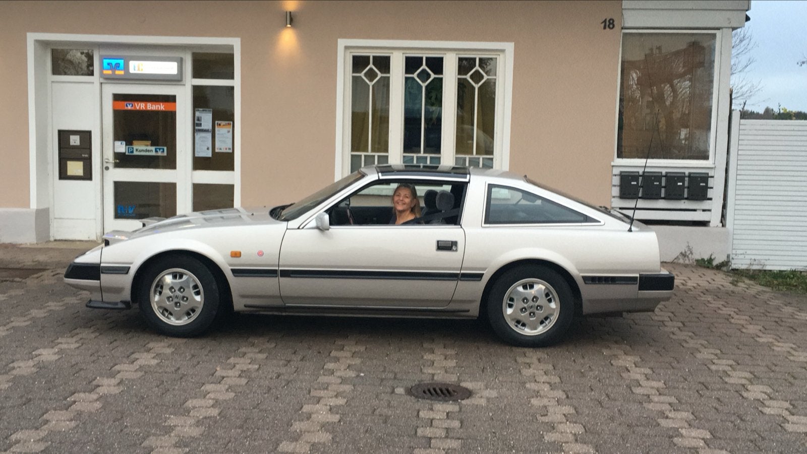 Nissan 300ZX 1987 Grijs/chapngne., foto 2
