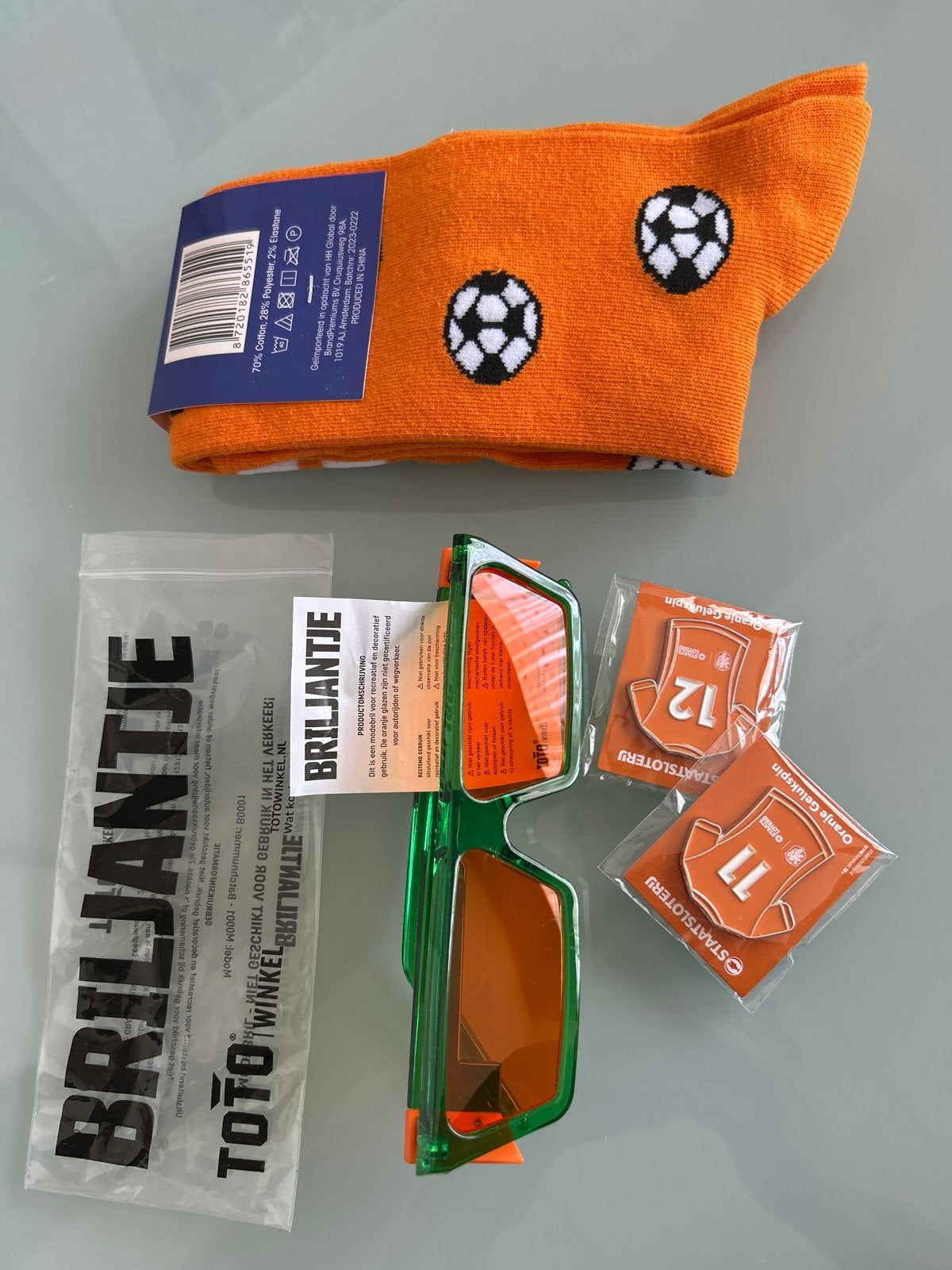 Bril   sok  en brouche ORANJE, Maat L, Ophalen of Verzenden, Nieuw, Overige typen