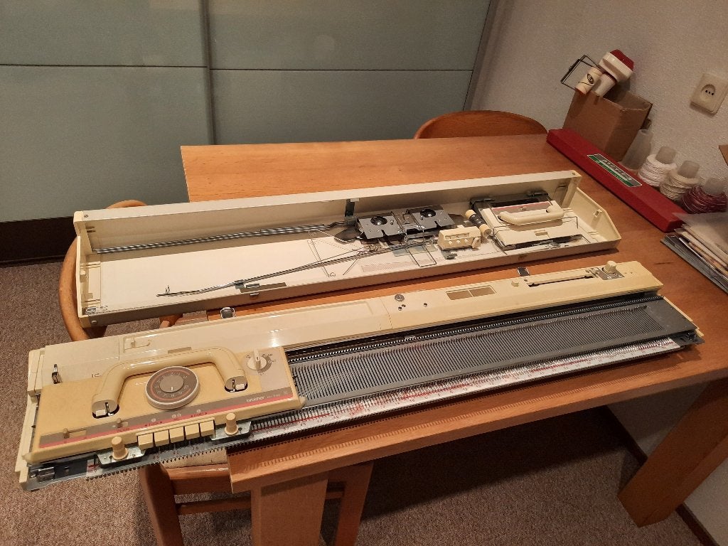 Brother breimachine, Hobby en Vrije tijd, Ophalen, Gebruikt, Breien, Machine