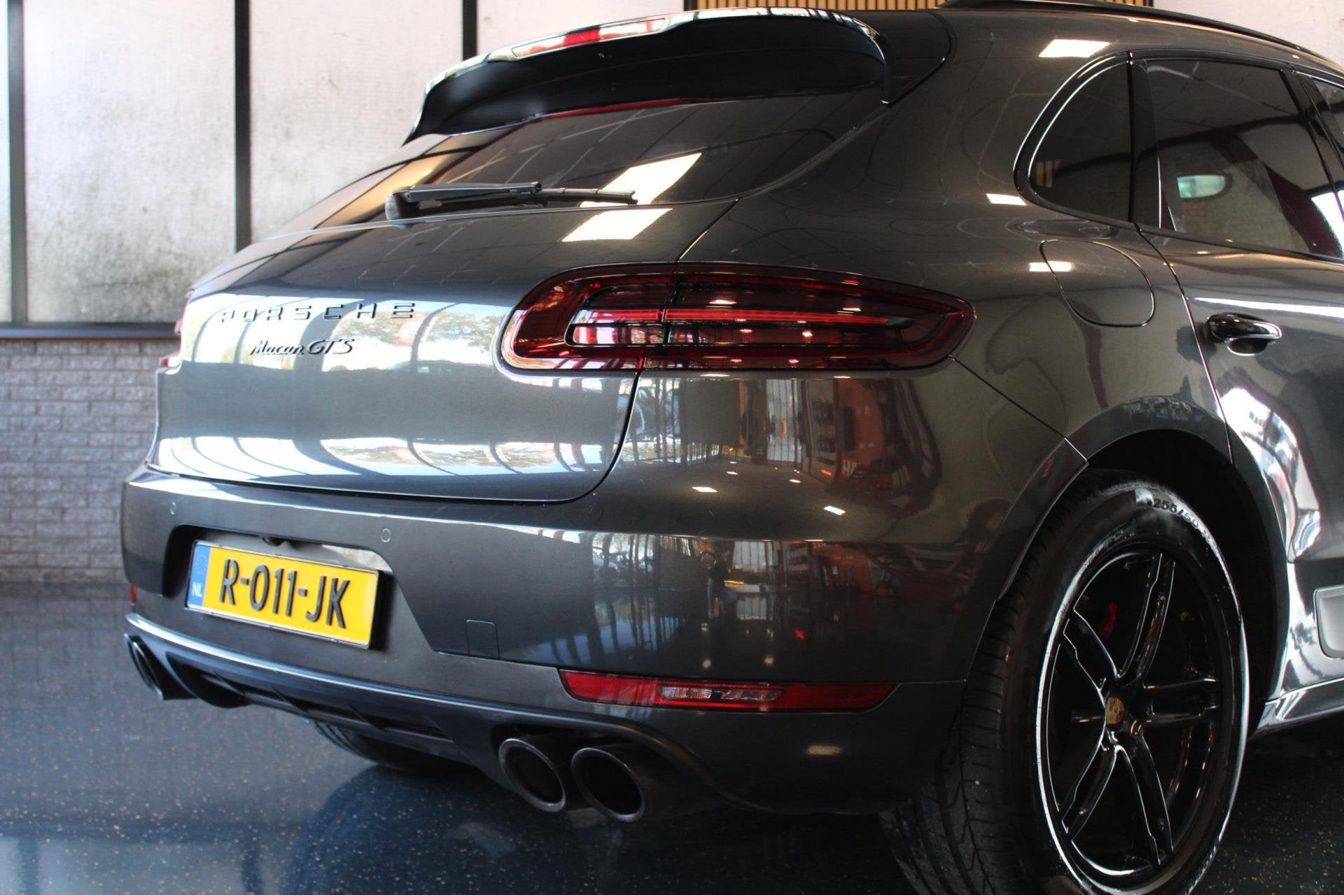 Foto 12 van Porsche Macan 3.0 GTS | Pano | Luchtvering | Sport Chrono !