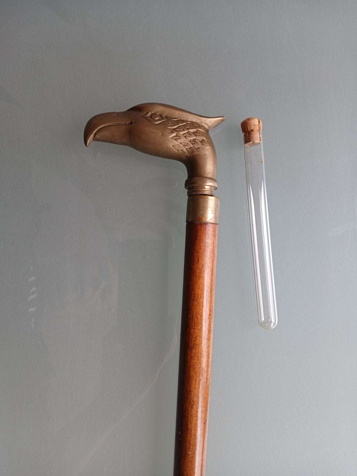 Antieke wandelstok met bergplek alcohol, Diversen, Wandelstokken, Ophalen