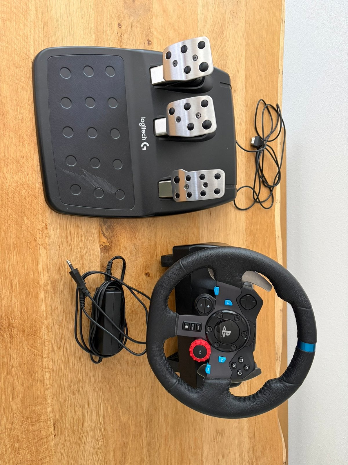 Logitech G29 - Racestuur, Ophalen of Verzenden, Zo goed als nieuw, Stuurtje of Sportattribuut