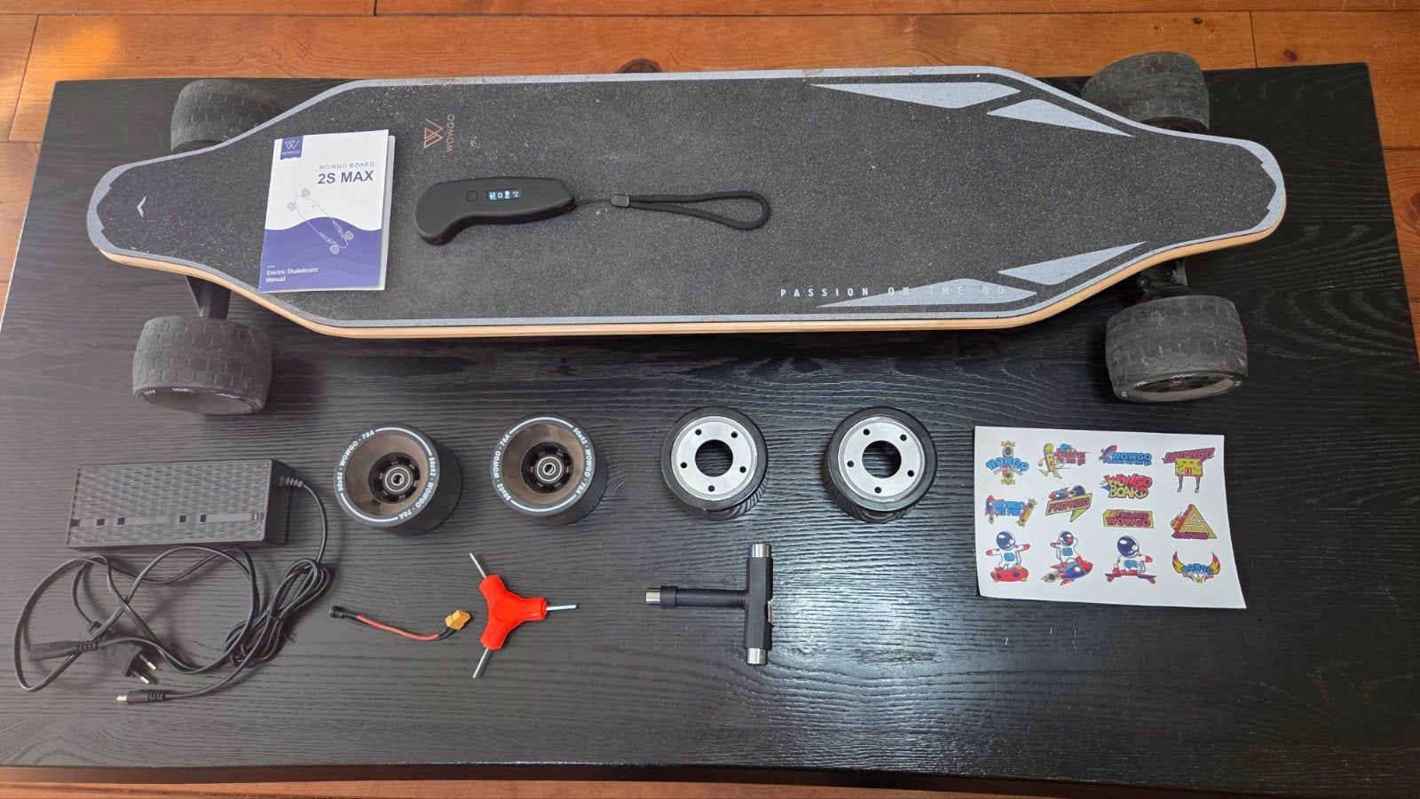 Wowgo 2S Max Elektrisch Skateboard met extra wielen, Sport en Fitness, Skateboarden, Ophalen, Zo goed als nieuw, Skateboard, Longboard