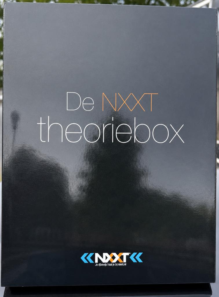 NXXT Theoriebox - Compleet pakket voor rijbewijs, Ophalen of Verzenden, Nieuw