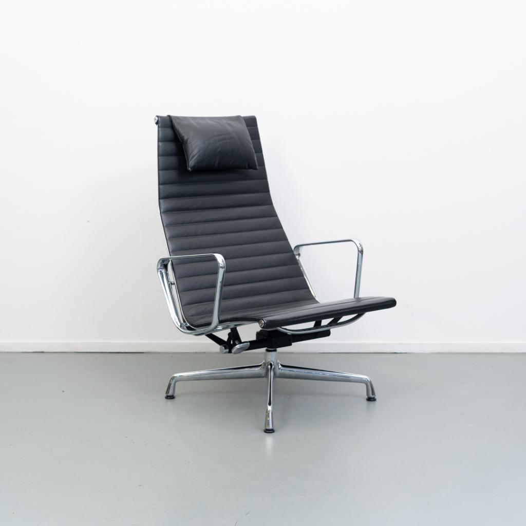 ACTIE! 6x Vitra Eames EA 124 Fauteuil Zwart Leer - Chroom, Niet ingevuld, Niet ingevuld, 75 tot 100 cm, Ophalen of Verzenden