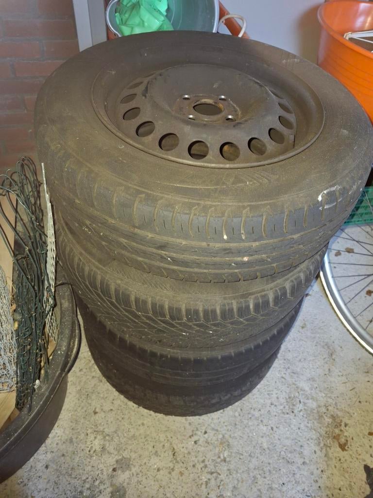 Gratis 4 velgen met banden, Ophalen