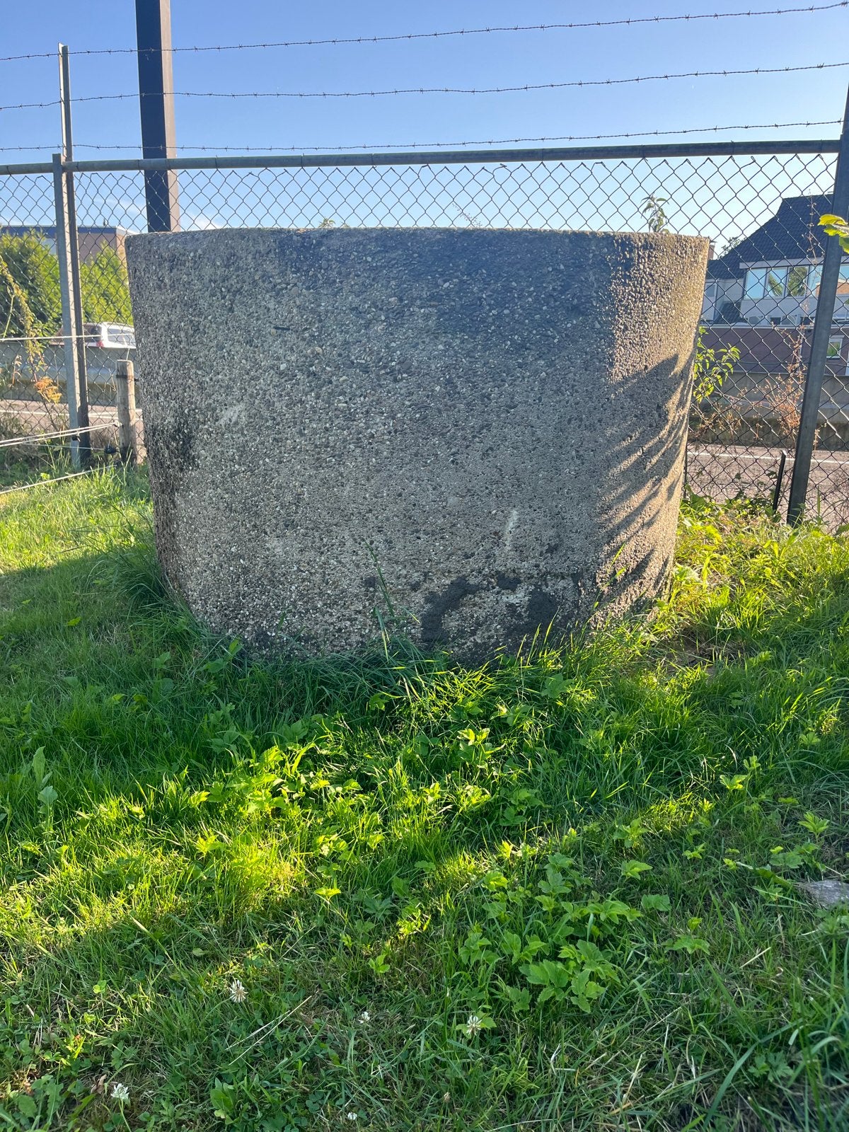 Grote betonnen bak - Ideaal voor tuin of planten, Tuin en Terras, Ophalen, Gebruikt, Rond, 60 tot 100 cm