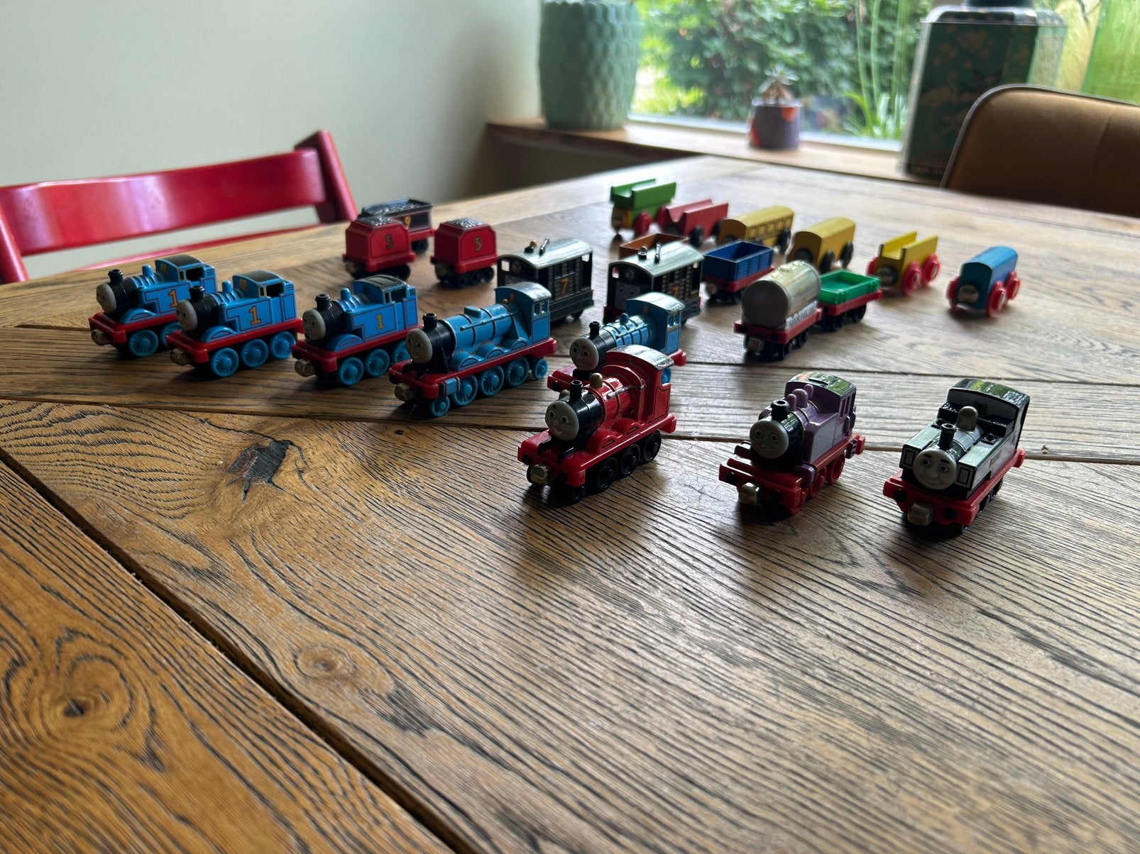 Thomas de trein locomotieven en wagons collectie, Ophalen of Verzenden, Zo goed als nieuw