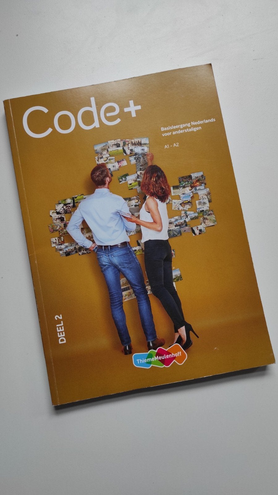 Code+ Deel 2 A1-A2, Boeken, Ophalen, Zo goed als nieuw
