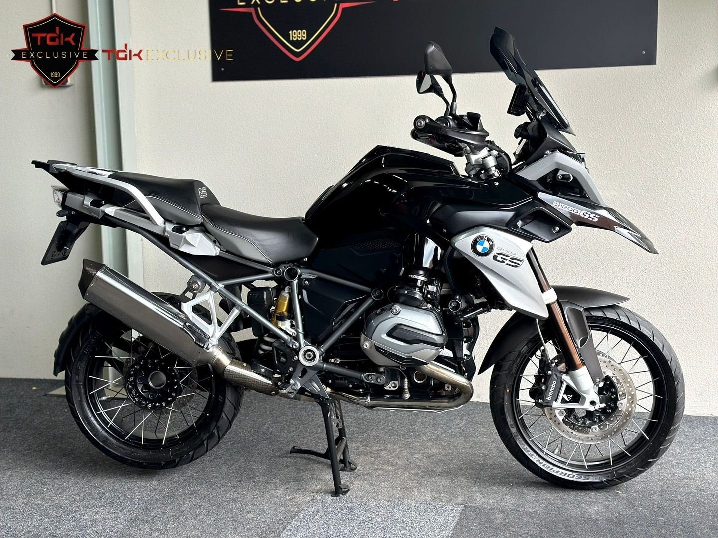 BMW R 1200 GS TRIPLE BLACK REMUS ESA RDC ASC 2016 R1200GS, 2 cilinders, Motorrijbewijs A, Bedrijf, 1170 cc