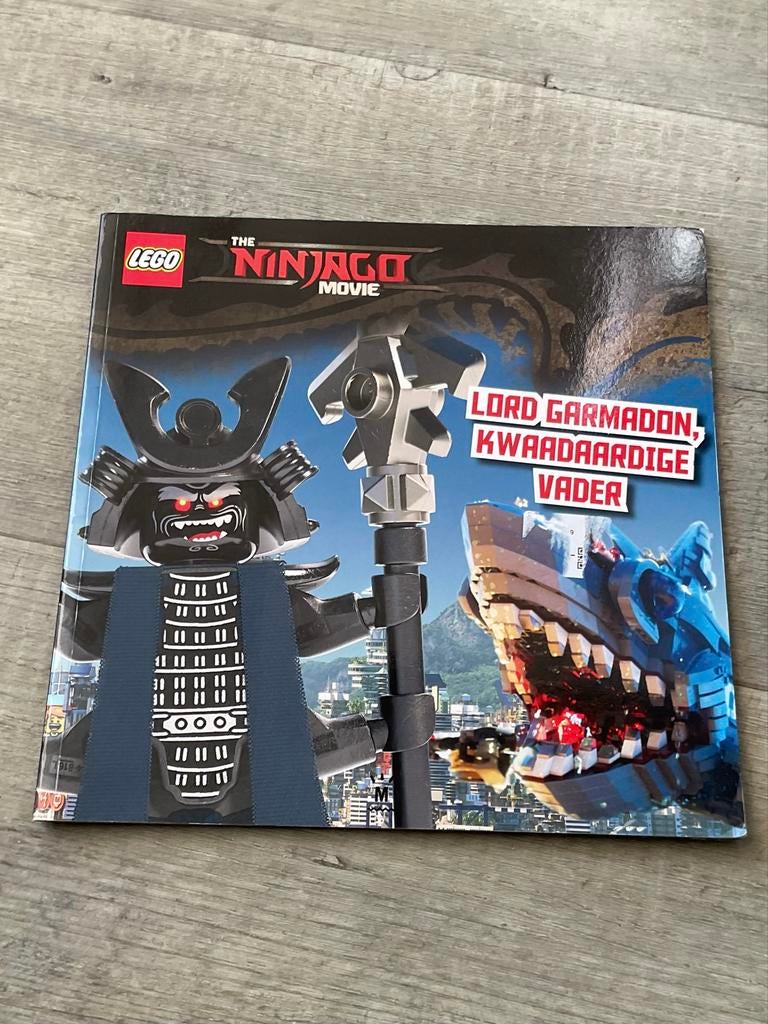 LEGO The Ninjago Movie: Lord Garmadon, Kwaadaardige Vader, Boeken, Ophalen of Verzenden, Zo goed als nieuw