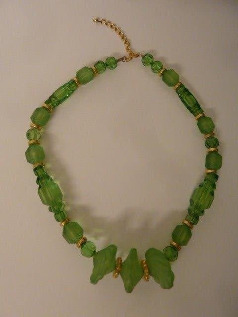 VINTAGE KUNSTSTOF KETTING GROEN NIEUWSTAAT, Ophalen of Verzenden, Zo goed als nieuw, Groen, Kunststof
