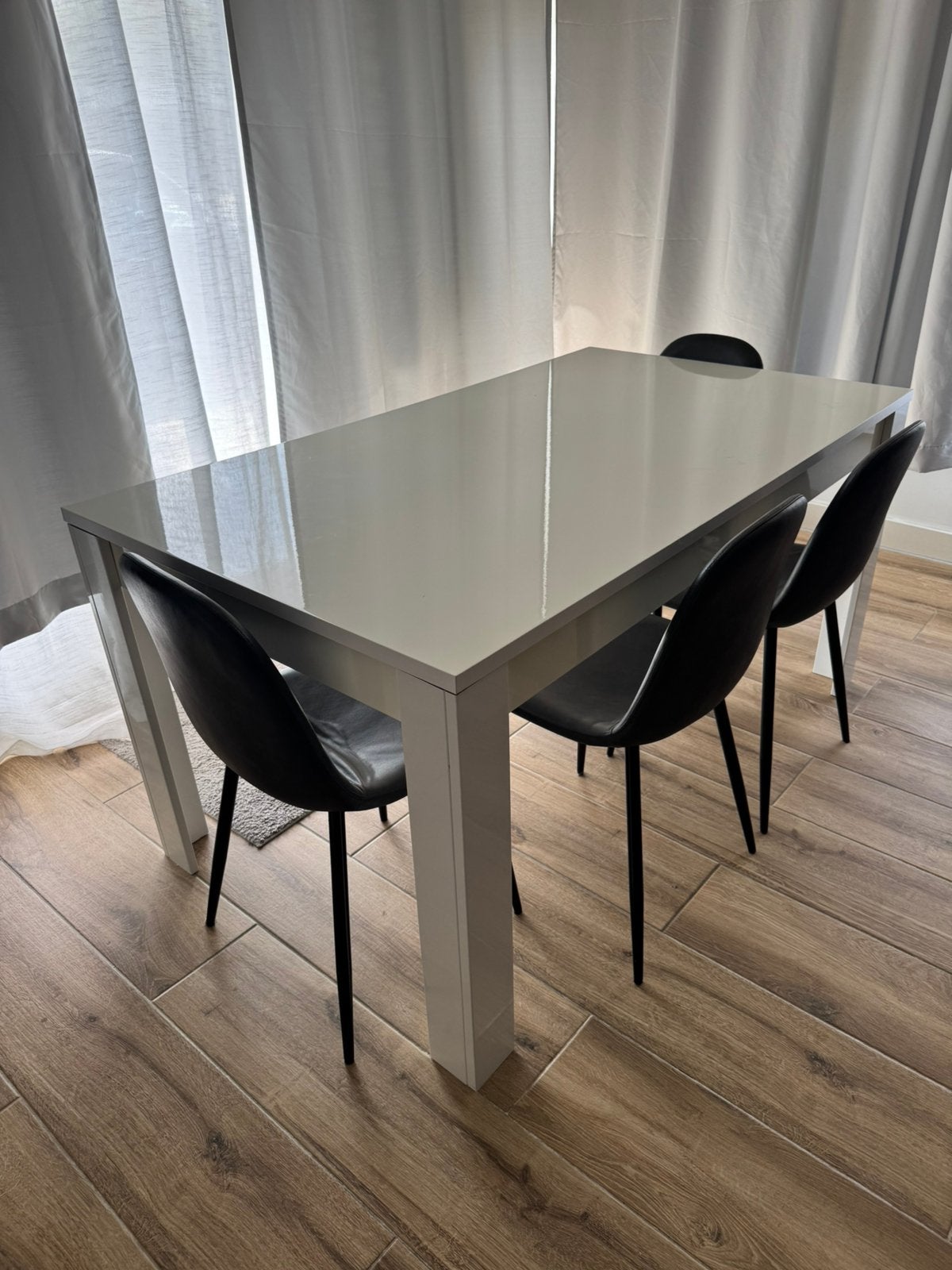 Witte tafel hoogglans, stoelen, Huis en Inrichting, Ophalen, Zo goed als nieuw, Rechthoekig, 50 tot 100 cm