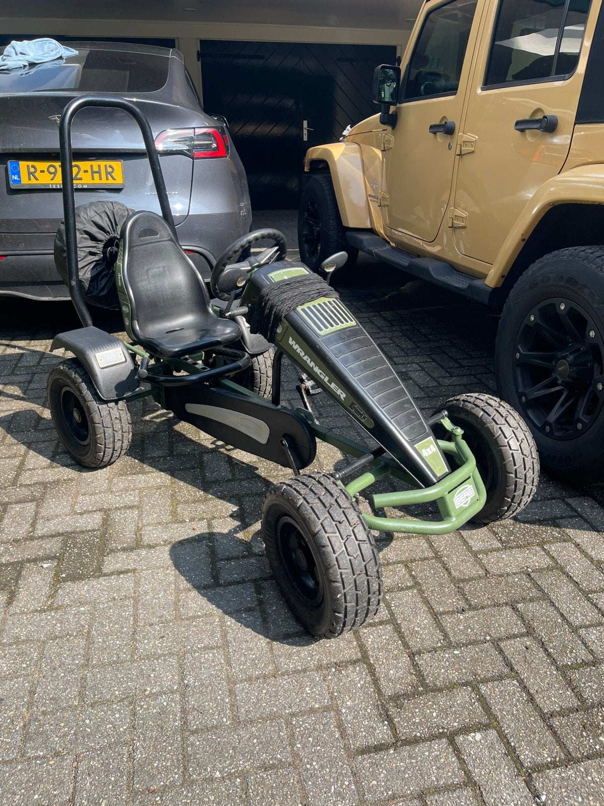 Berg XL Jeep Wrangler skelter, Kinderen en Baby's, Speelgoed | Buiten | Skelters, Ophalen of Verzenden, Zo goed als nieuw, Berg