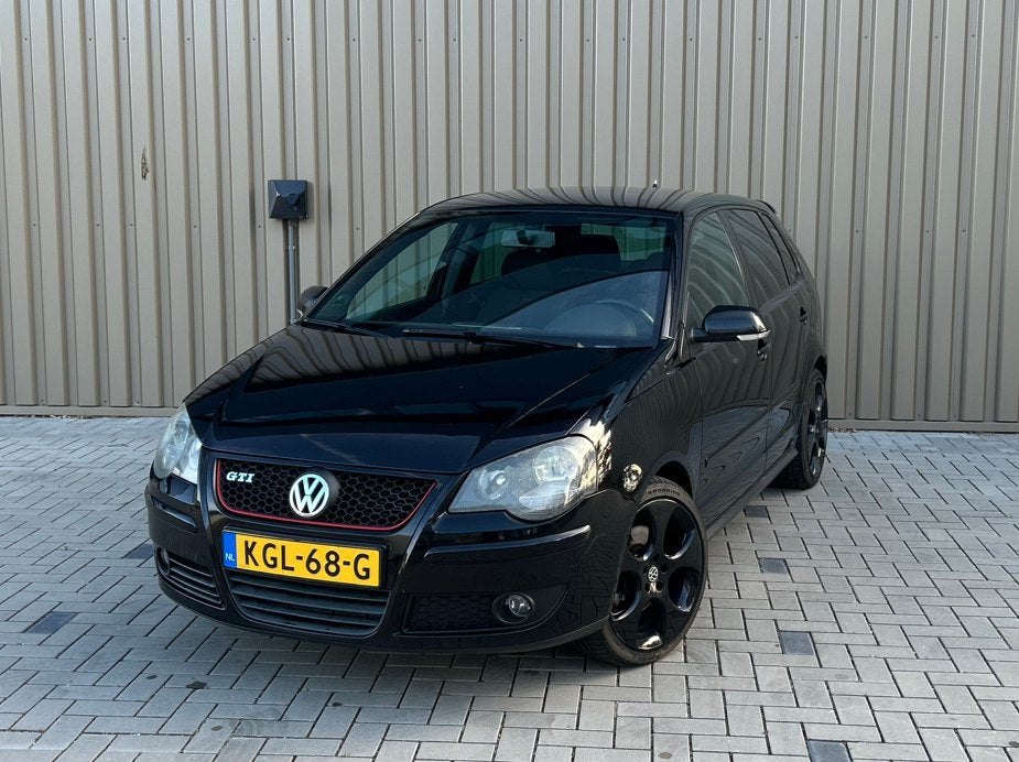 Volkswagen Polo GTI 1.8T 5-Deurs | CarPlay | APK 07-2027, Stof, 1139 kg, Zwart, 610 kg