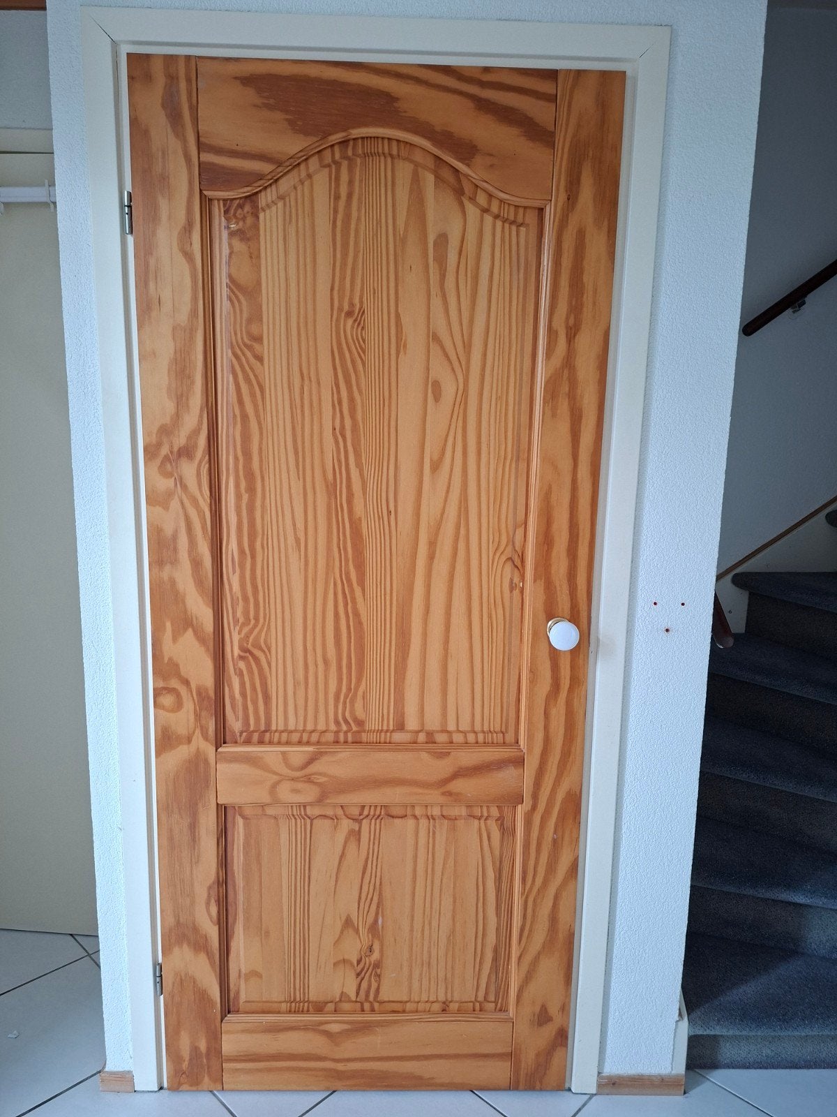 Massief houten binnendeur, grenen, met sierlijsten, Ophalen, Gebruikt, 80 tot 100 cm, Binnendeur