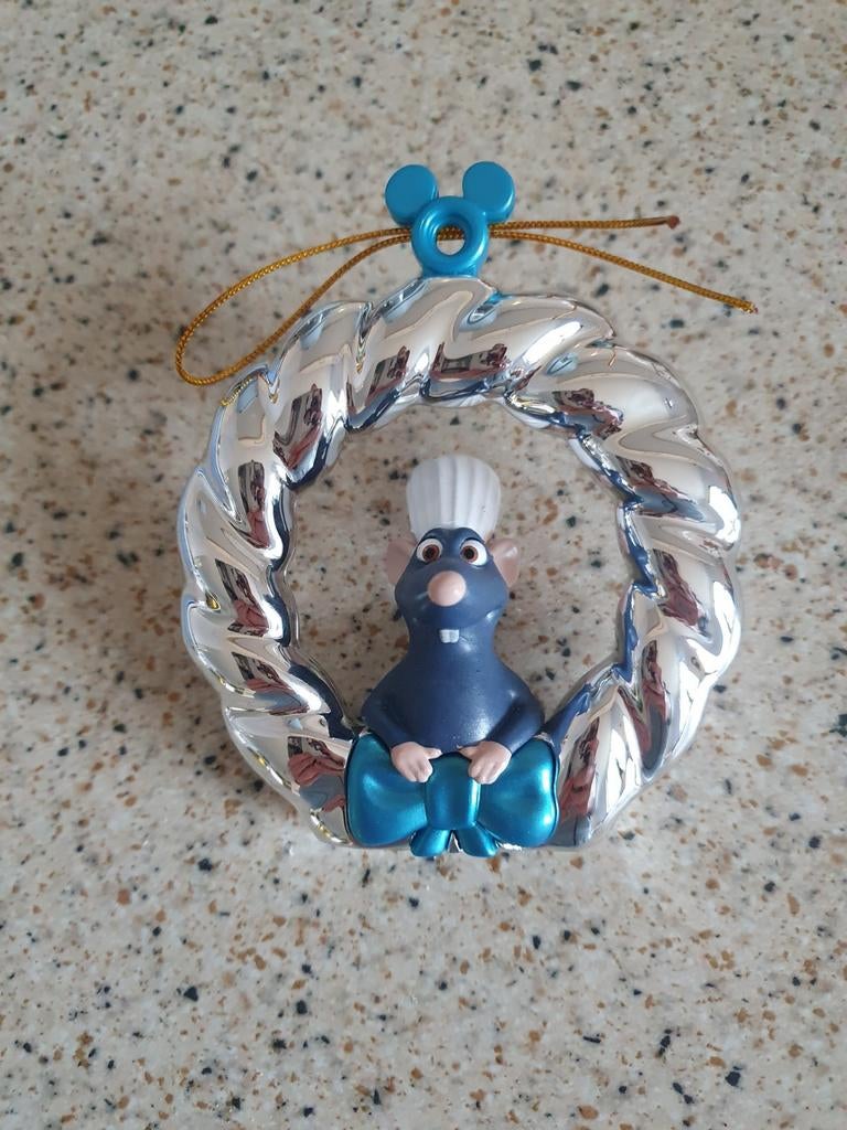 Nieuw Disney 'Ratatouille' Remy kerstornament!, Verzamelen, Disney, Ophalen of Verzenden, Overige figuren, Nieuw, Overige typen