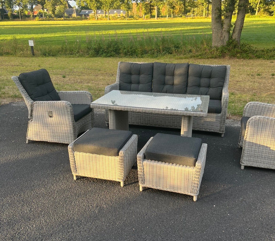 Foto 4 van Prachtige Luxe Loungeset met verstelbare rugleuning