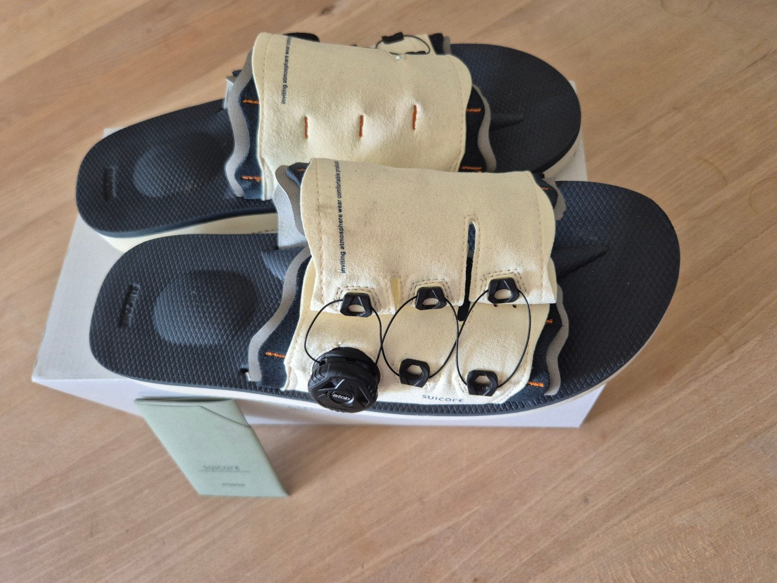 Prachtige slippers Suicoke.Maat 44., Slippers, Verzenden, Suicoke, Zo goed als nieuw