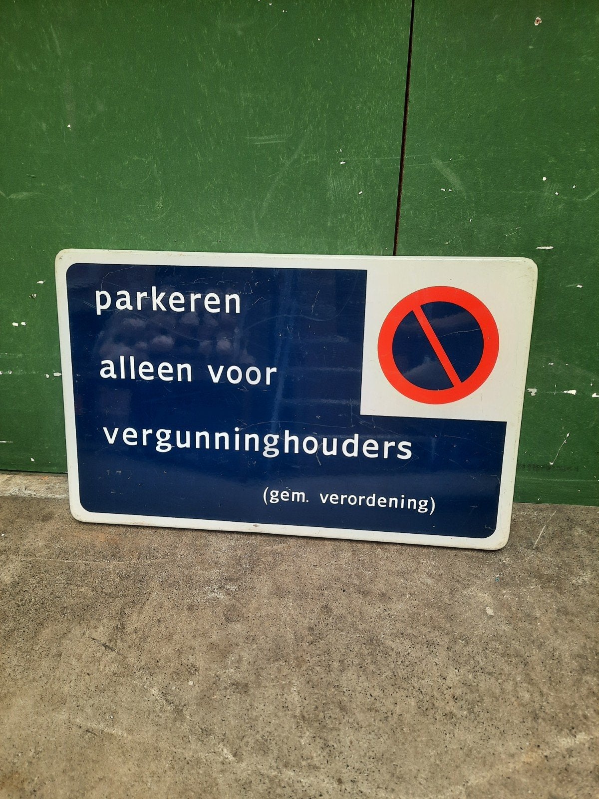 Metalen bord parkeren voor vergunninghouders, Ophalen, Reclamebord, Mail, Post