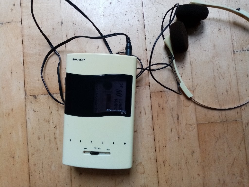 Sharp JC-F3 Vintage Walkman met FM radio, Ophalen of Verzenden, Walkman