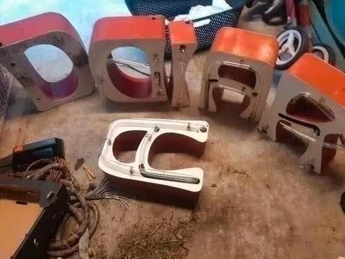 Oude neon letters - diverse letters beschikbaar, Ophalen of Verzenden