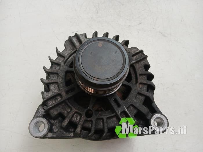 Dynamo van een Opel Combo, Gebruikt, -, -, Opel