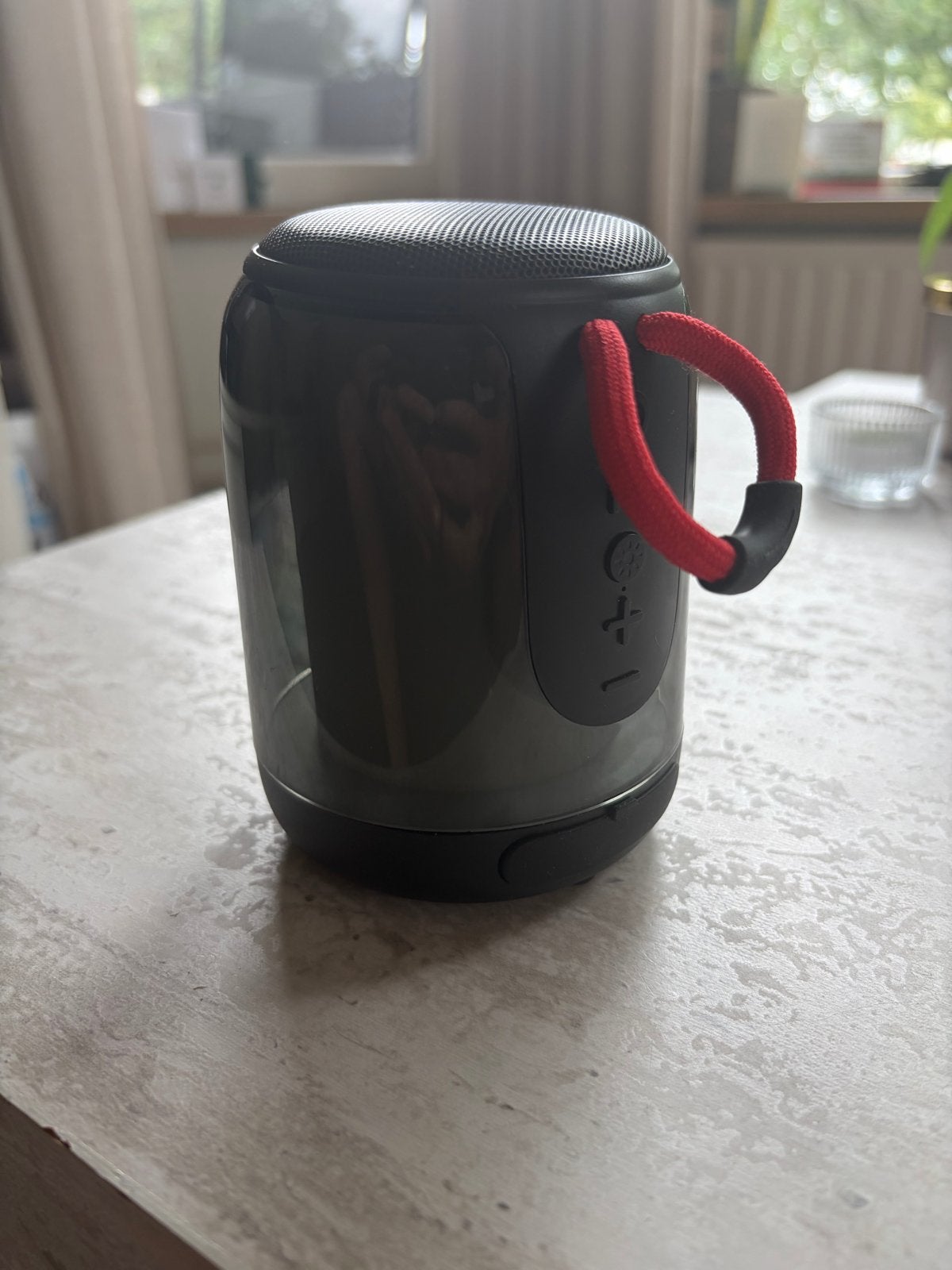 Roseland LED Speaker, Overige merken, Ophalen of Verzenden, Zo goed als nieuw, Draagbare speaker