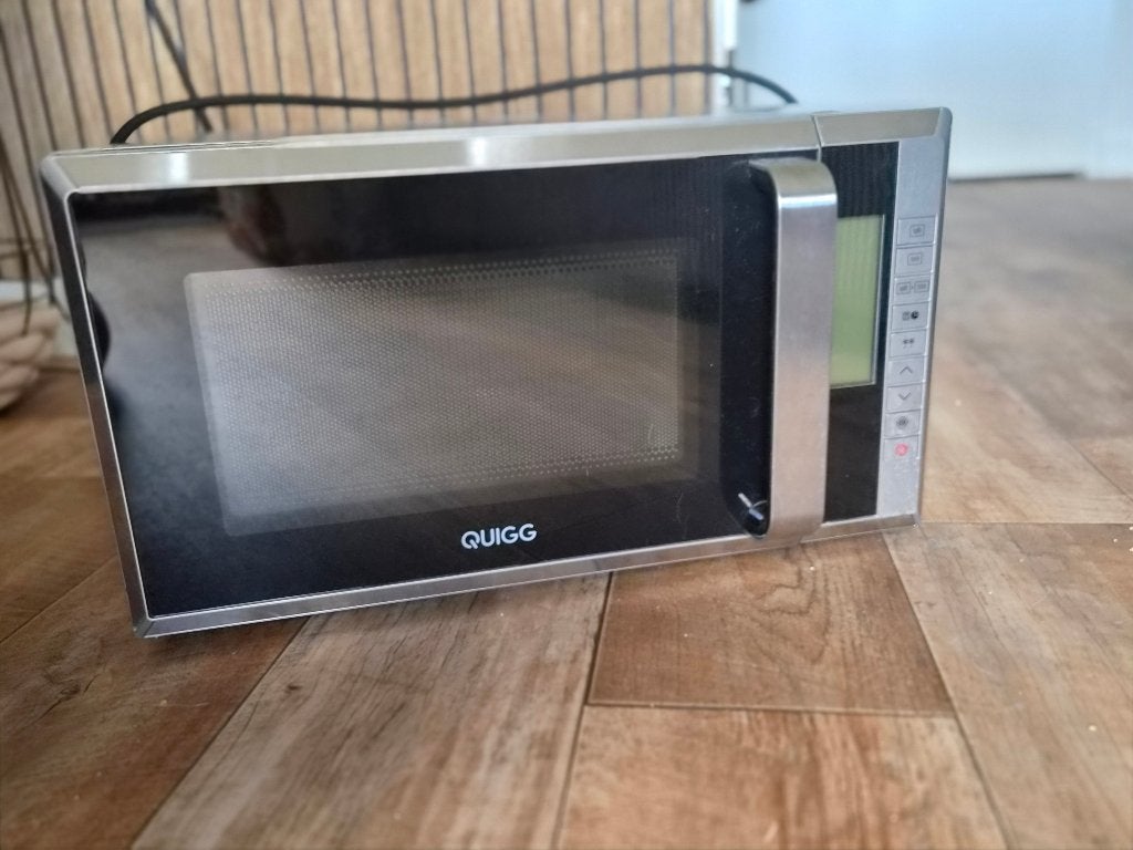 Magnetron Quigg, Witgoed en Apparatuur, Ophalen, Gebruikt, Magnetron, Draaiplateau