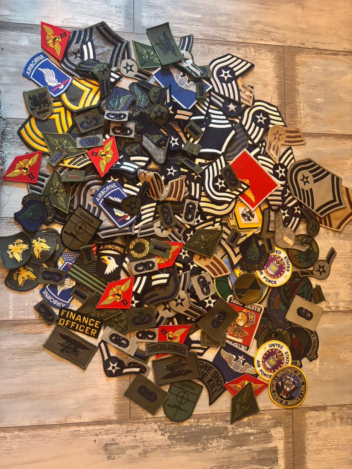 Groot kavel US emblemen, Verzenden, Amerika, Embleem of Badge