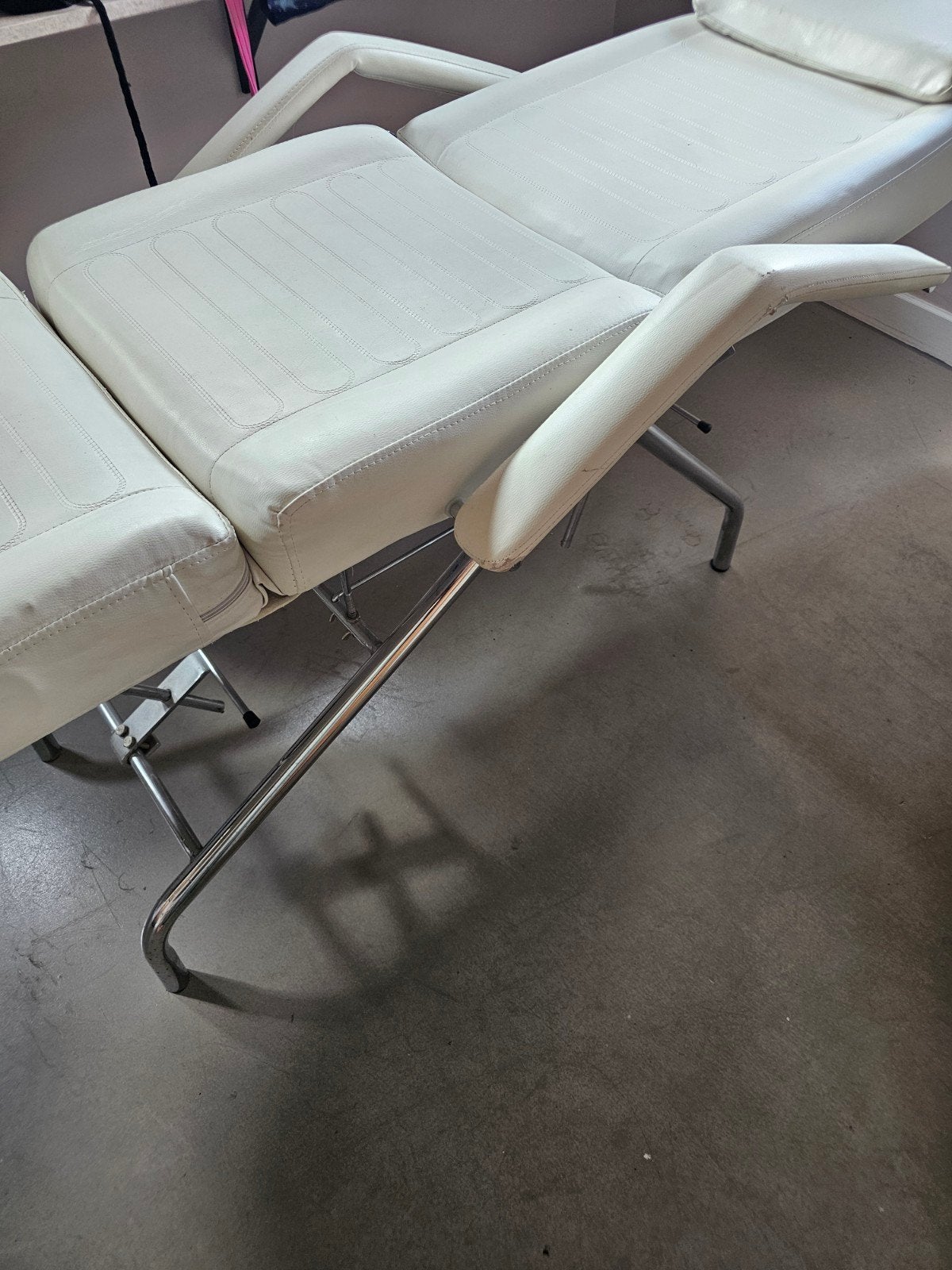Behandel stoel - voor massage of beauty behandelingen etc, Ophalen of Verzenden, Massagestoel of Kussen
