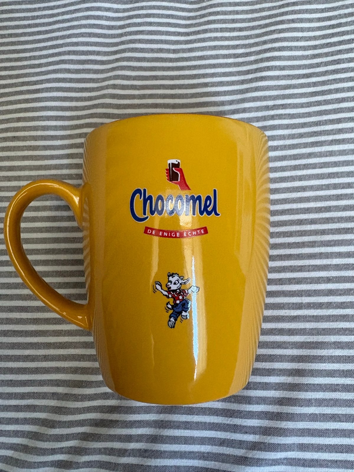 Chocomel Efteling Sprookjesboom mokken - Set van 3, Geel, Ophalen of Verzenden, Steen/keramiek, Overige merken