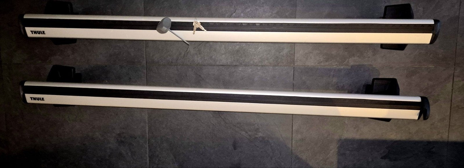 Thule dakdragers met slot en sleutel, Ophalen, Gebruikt