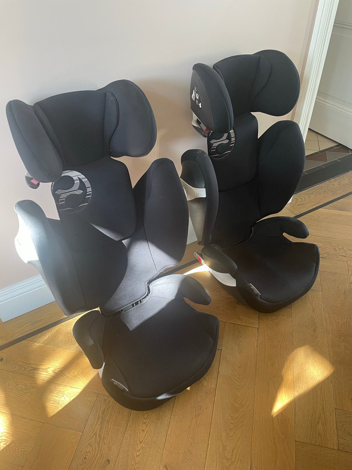 Cybex Solution M-fix autostoel (2 stuks), Kinderen en Baby's, Autostoeltjes, Autogordel of Isofix, Gebruikt, 15 t/m 36 kg, Zijbescherming