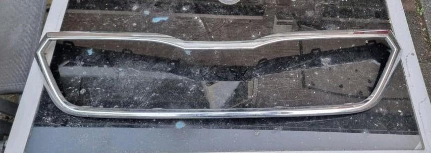 Skoda Scala grill roosterframe, Auto-onderdelen, Ophalen of Verzenden, Voor, Skoda, Bumper