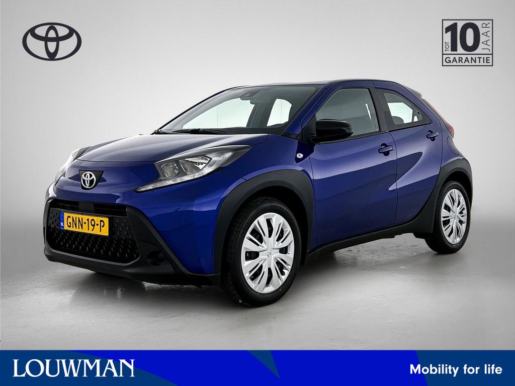 Toyota Aygo X 1.0 VVT-i MT Play | Achteruitrijcamera | Adapt, Auto's, 12 maanden, Stof, 920 kg, Origineel Nederlands