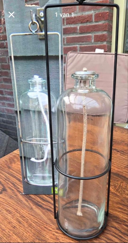 Glazen olielamp met metalen houder - Vos Home & Garden, Ophalen of Verzenden, Zo goed als nieuw, Modern