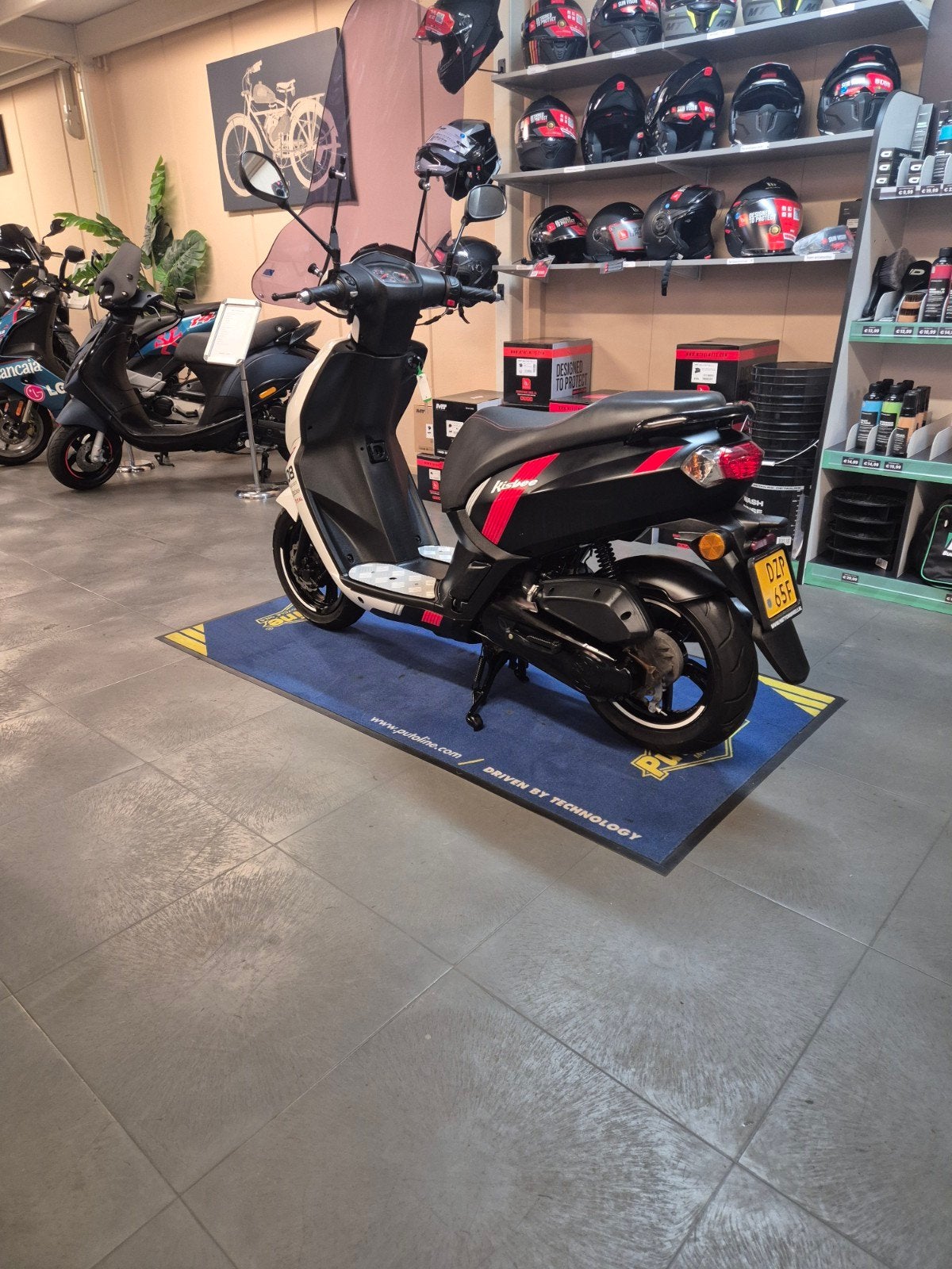 Peugeot Kisbee RS 2020 - Volledig Onderhouden, 45km/u, Fietsen en Brommers, Ophalen, Gebruikt, Overige modellen, Maximaal 45 km/u