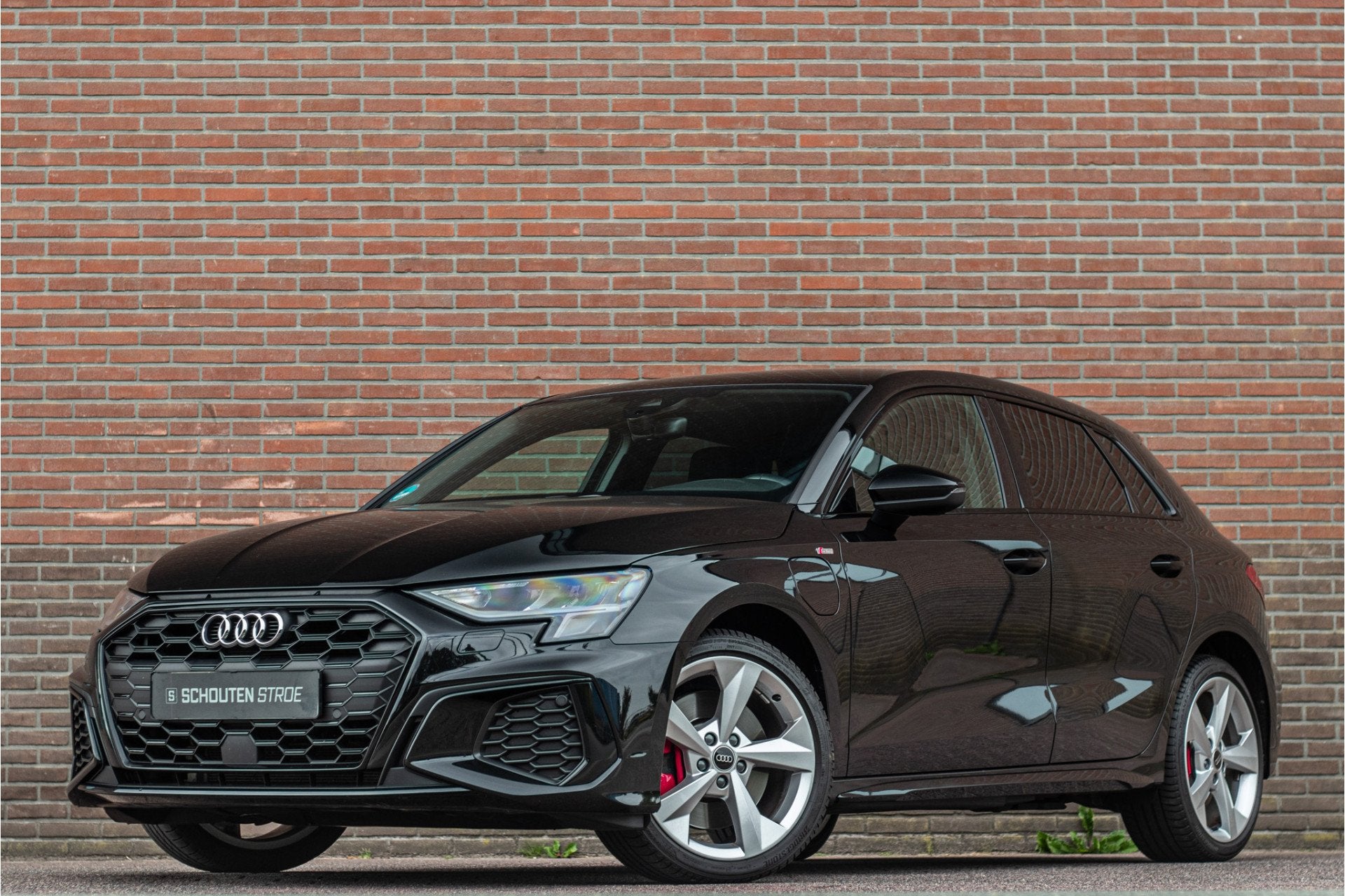 Audi A3 45 TFSI e 245pk S Line, Bang & Olufsen, Trekhaak, St, Stof, Gebruikt, Zwart, 4 cilinders
